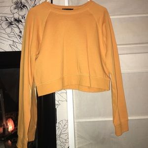 NWOT Forever 21 cropped yellow crewneck